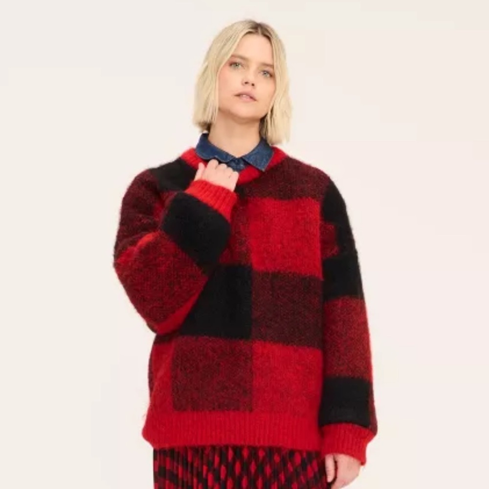 Woolrich Bold Red and Black Plaid Sweater
